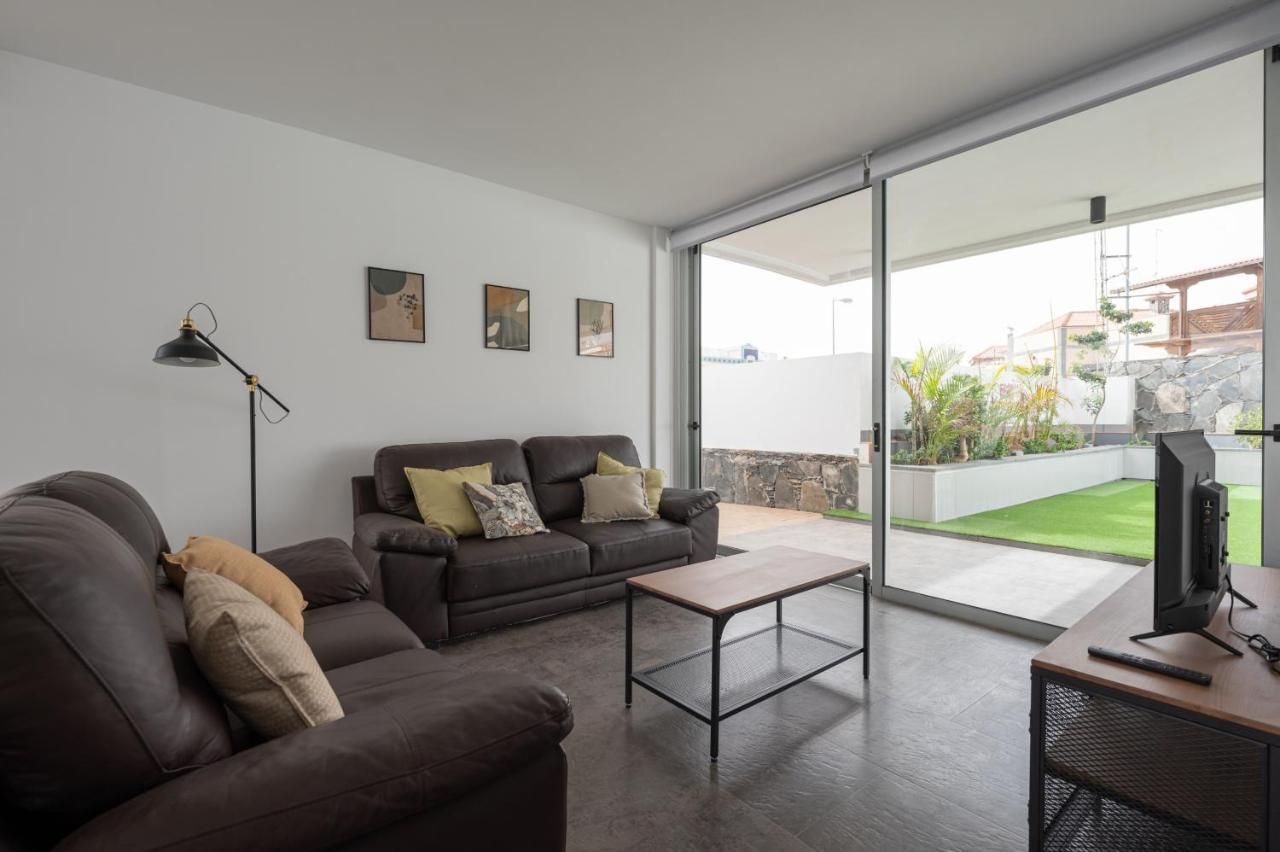 Villa Modern 2Br House - Private Pool - Parking San Bartolomé Esterno foto