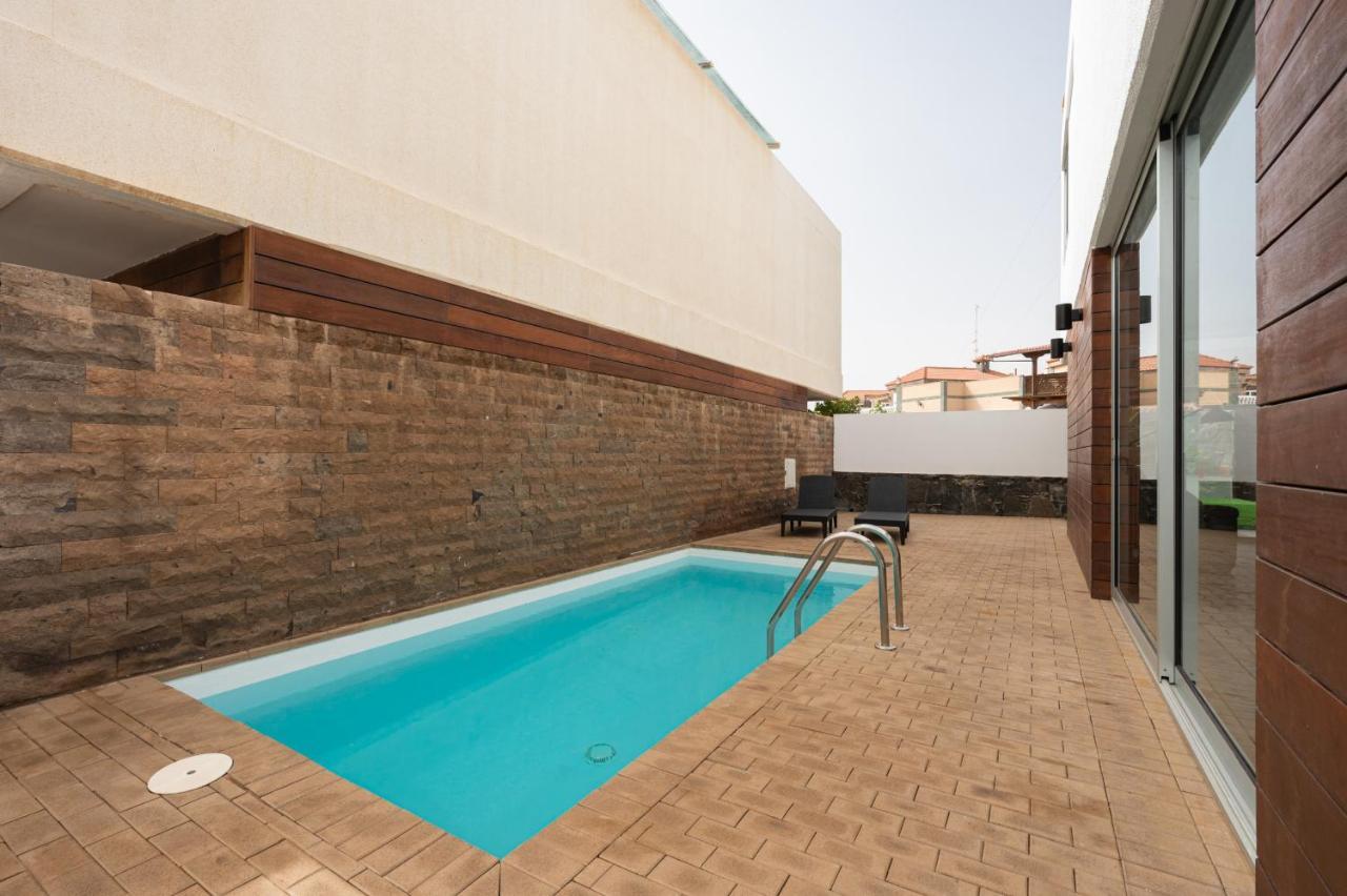 Villa Modern 2Br House - Private Pool - Parking San Bartolomé Esterno foto