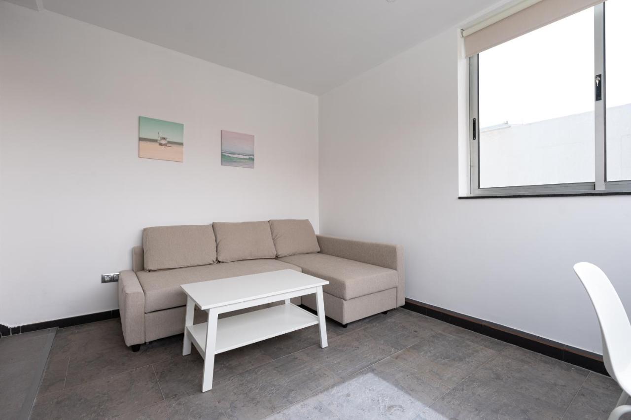 Villa Modern 2Br House - Private Pool - Parking San Bartolomé Esterno foto
